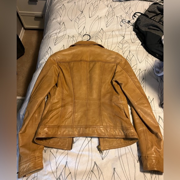 Black rivet cognac leather jacket - Picture 2 of 3